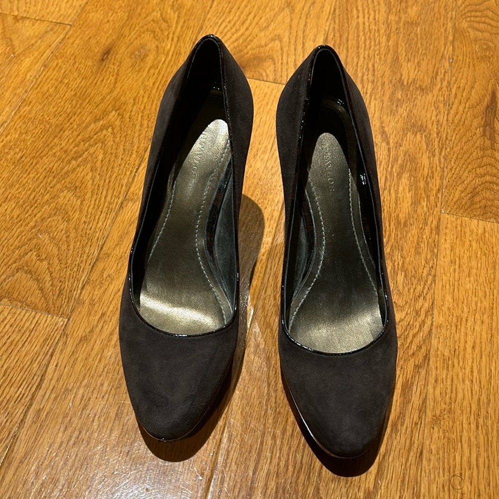Brown suede pumps